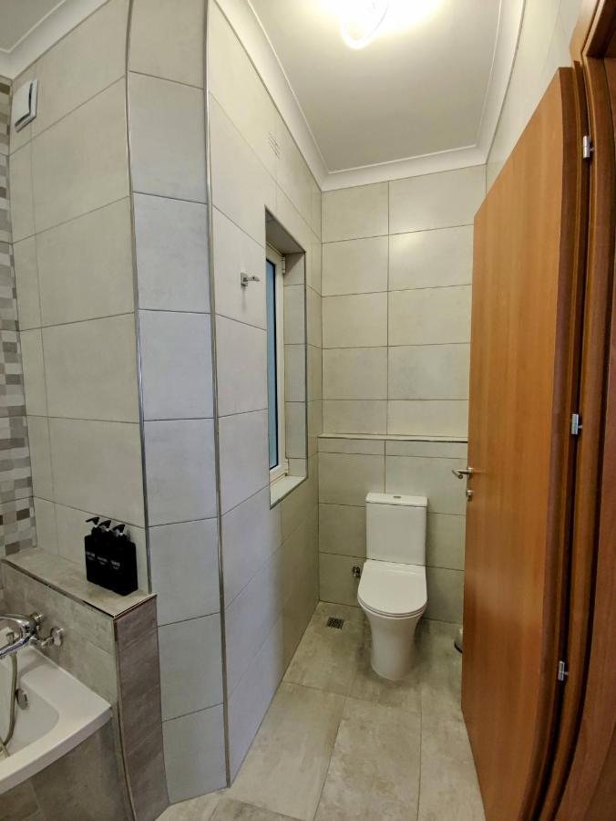 Deggies Apartments - Spacious, Modern Apartment! Naxxar Εξωτερικό φωτογραφία